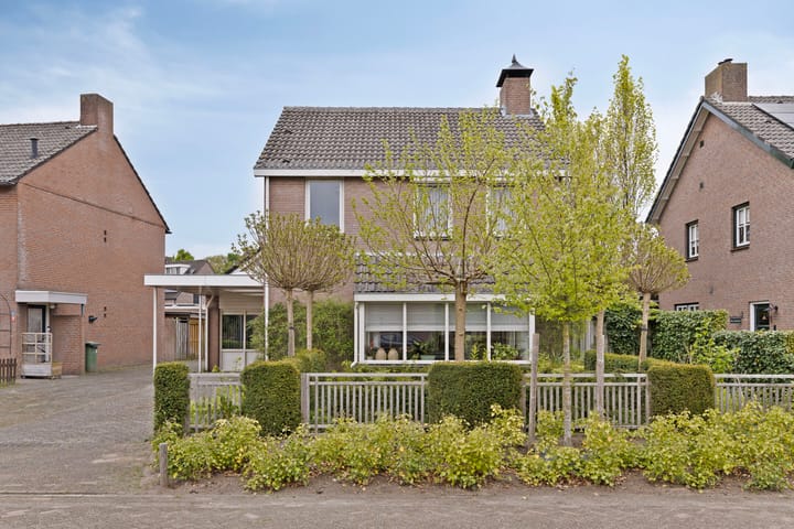 Foto 7 van Duinroosstraat 40