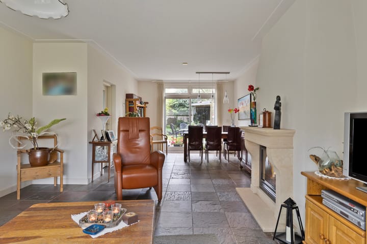 Foto 13 van Duinroosstraat 40