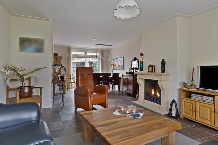 Foto 14 van Duinroosstraat 40