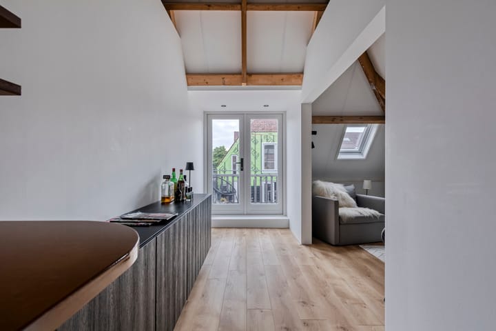 Foto 19 van Langebuurt 17-A