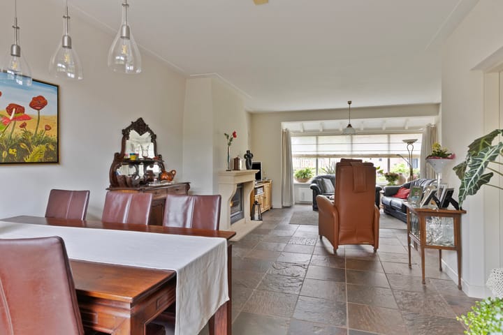 Foto 18 van Duinroosstraat 40