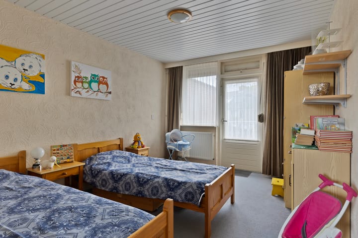 Foto 26 van Duinroosstraat 40