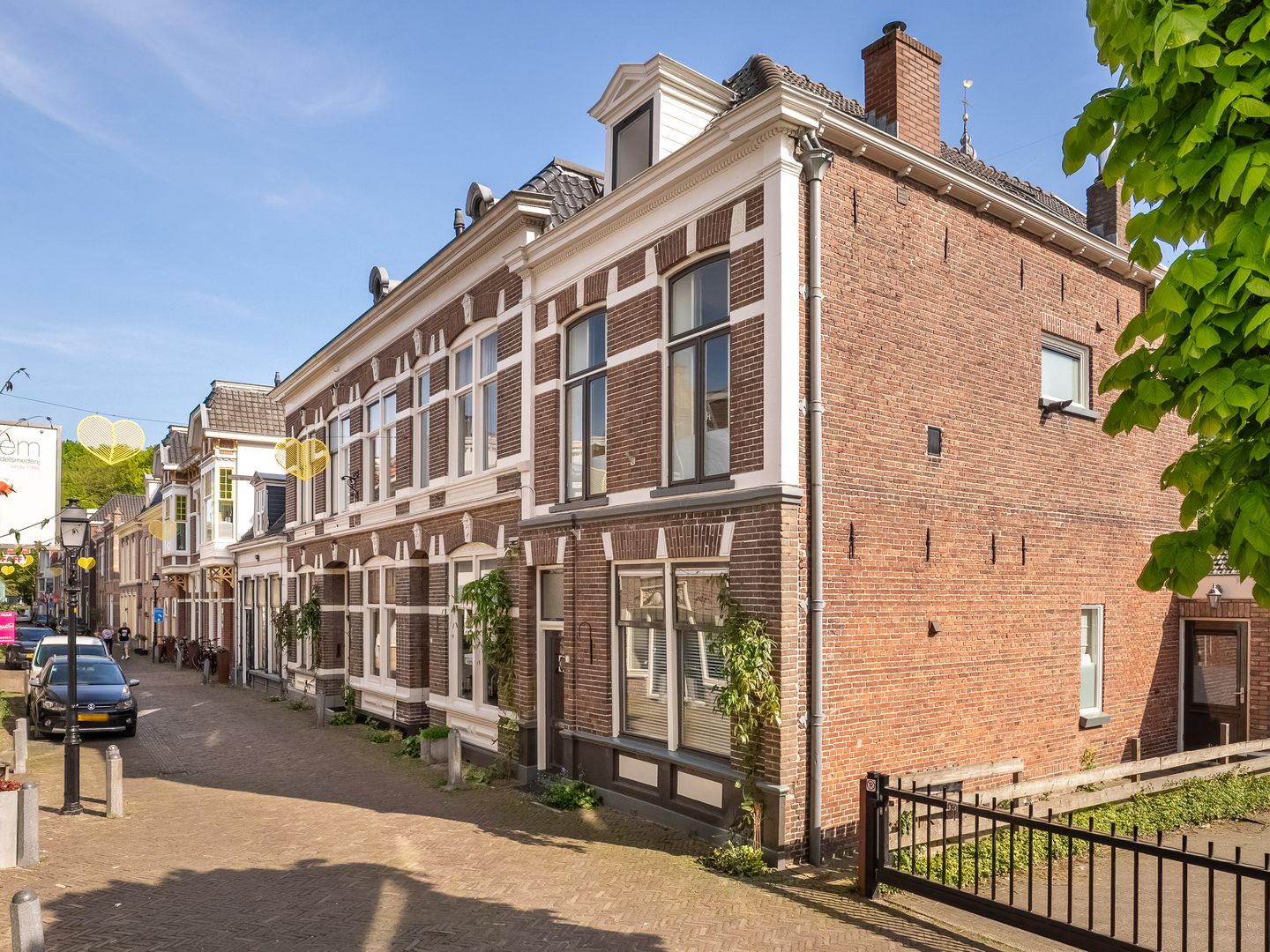 Foto 1 van Doelenstraat 1