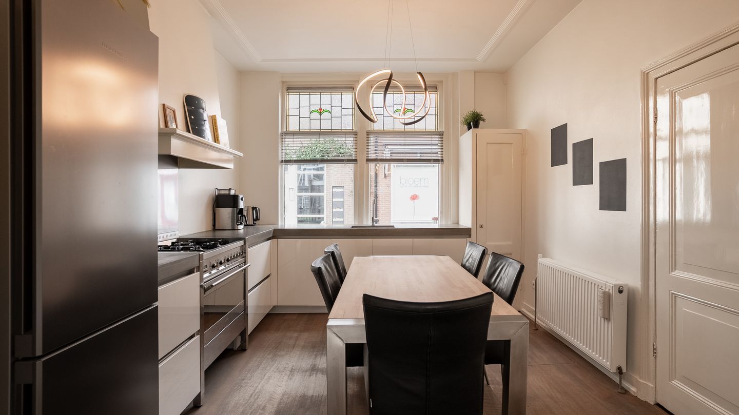 Photo 14 of Doelenstraat 1