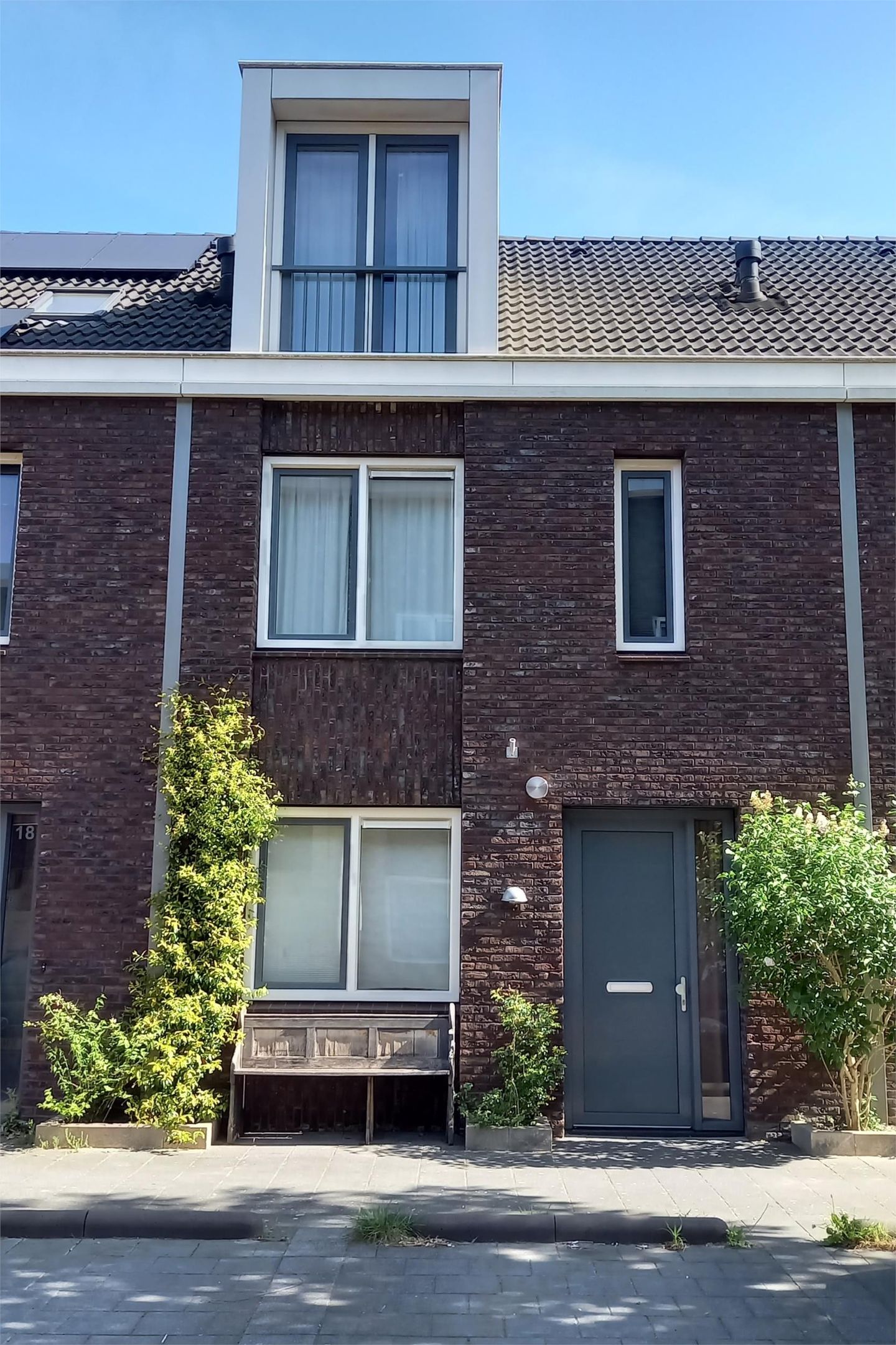 Photo 29 of Galjoenstraat 16