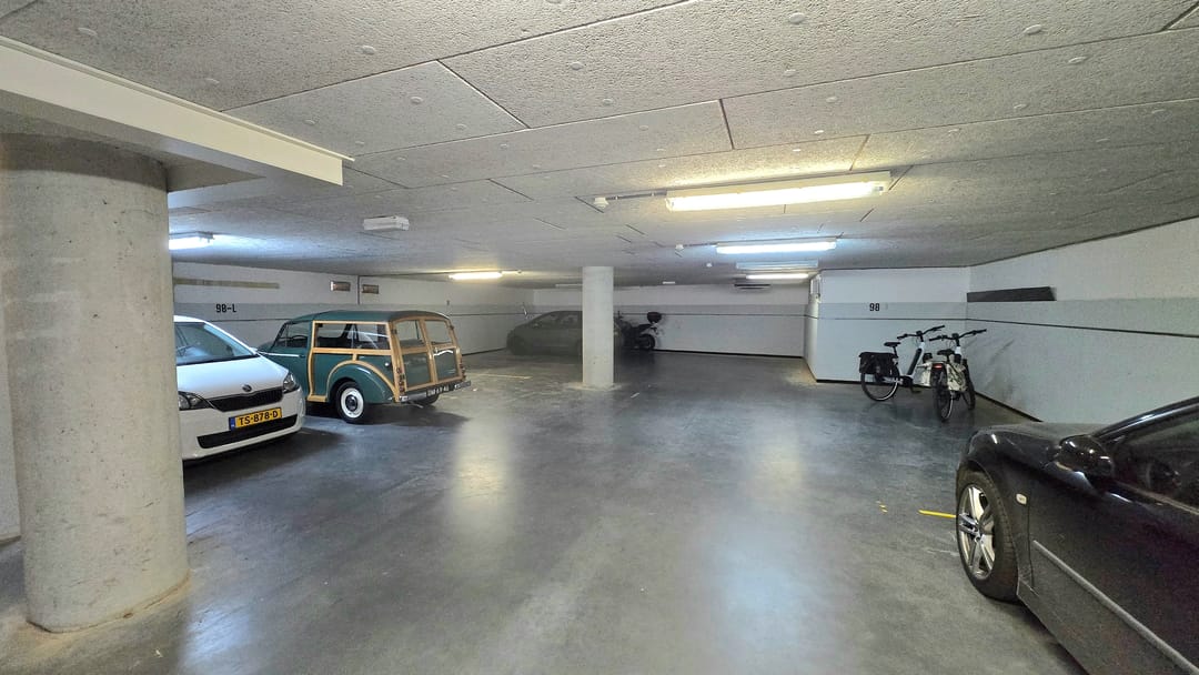 Photo 23 of Utrechtseweg 98-L