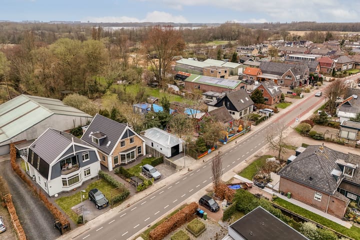 Foto 42 van Den Ilp 58