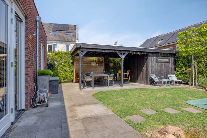 Foto 39 van Leonardo da Vincistraat 54