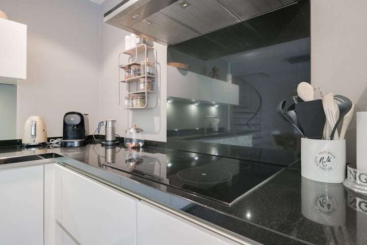 Photo 23 of De Heurne 44