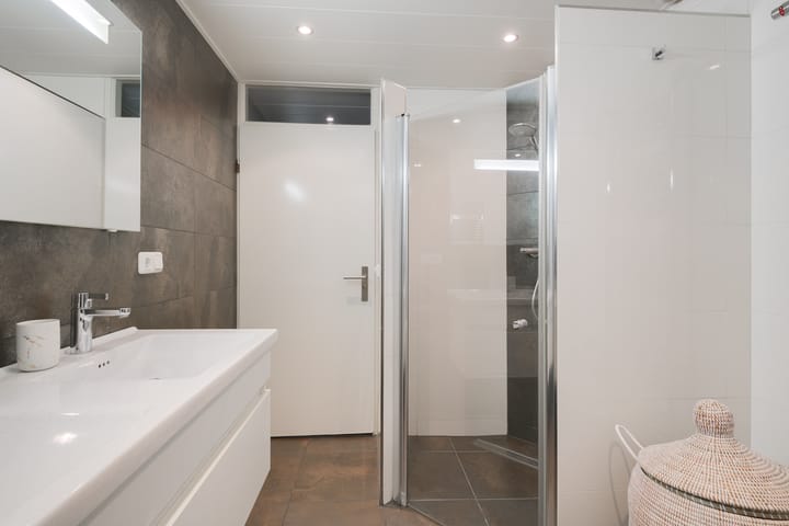 Photo 43 of De Heurne 44