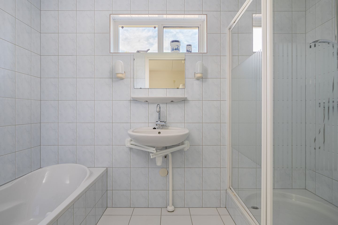 Foto 14 van Lege Hearewei 50