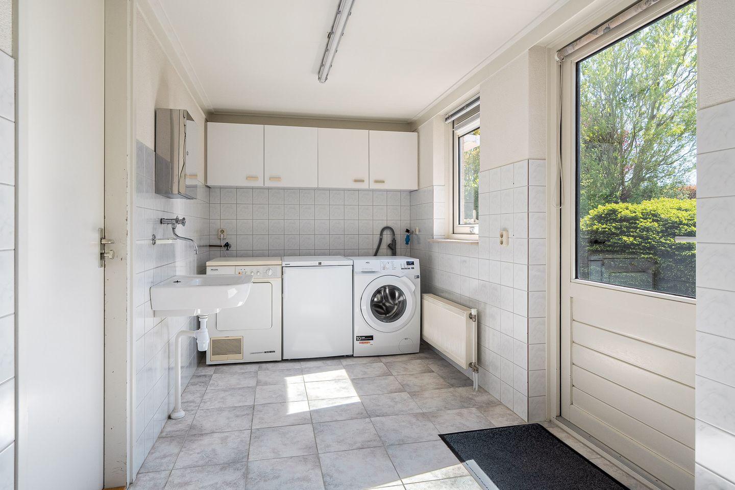 Foto 25 van Lege Hearewei 50