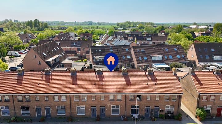 Foto 30 van Azaleastraat 36