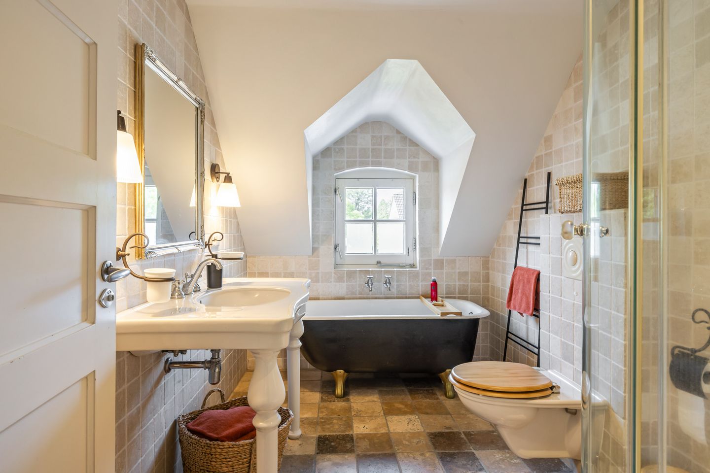 Foto 29 van Past. van Haarenstraat 63