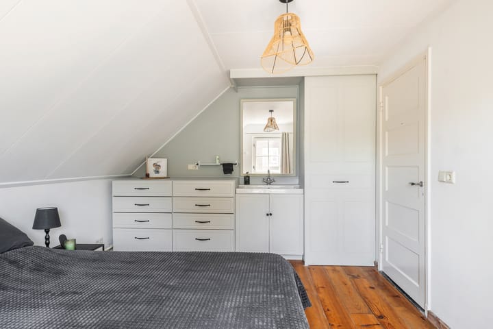 Foto 36 van Past. van Haarenstraat 63