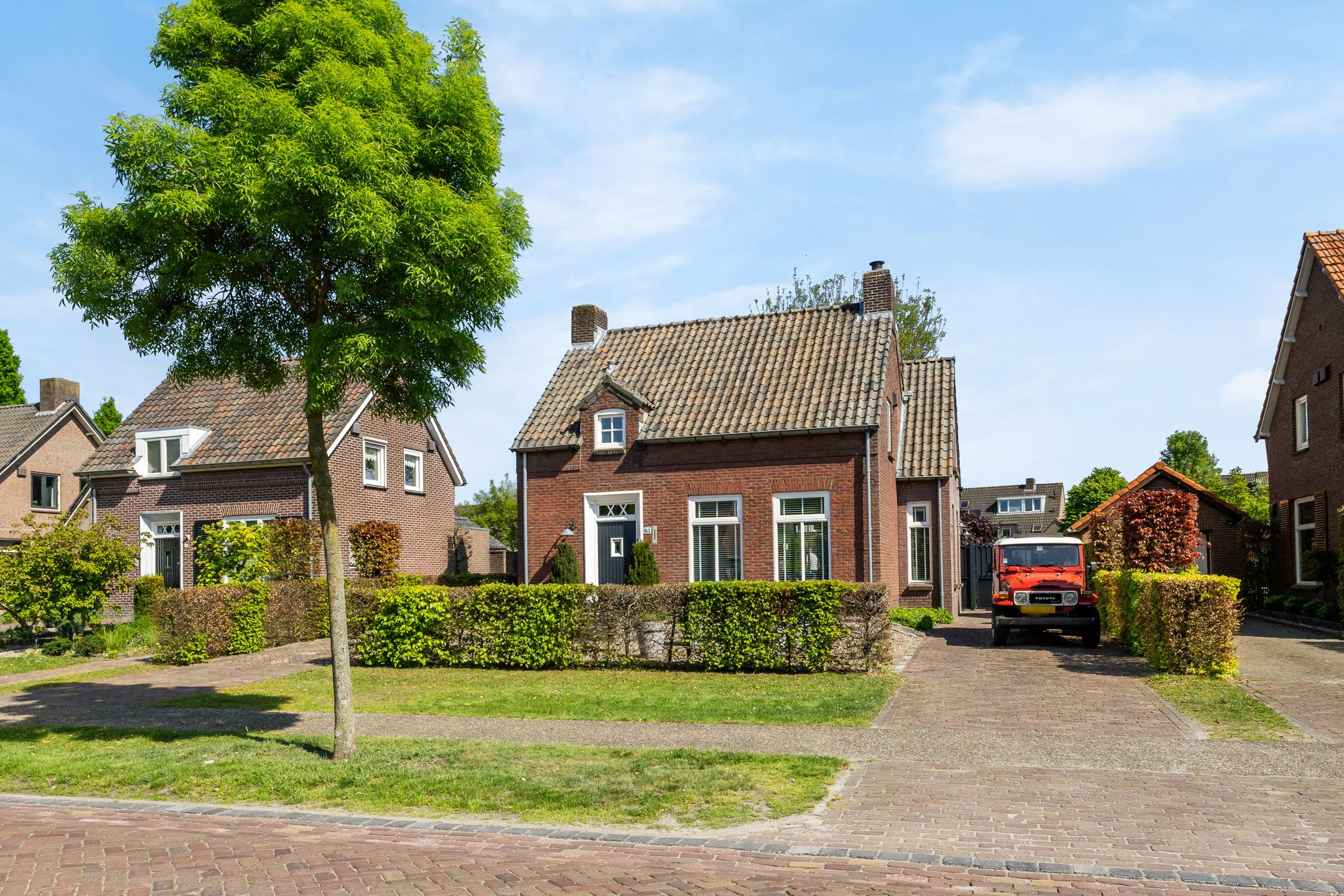 Foto 60 van Past. van Haarenstraat 63