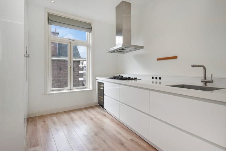 Foto 7 van Koningin Emmakade 183-B