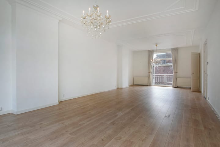 Foto 18 van Koningin Emmakade 183-B