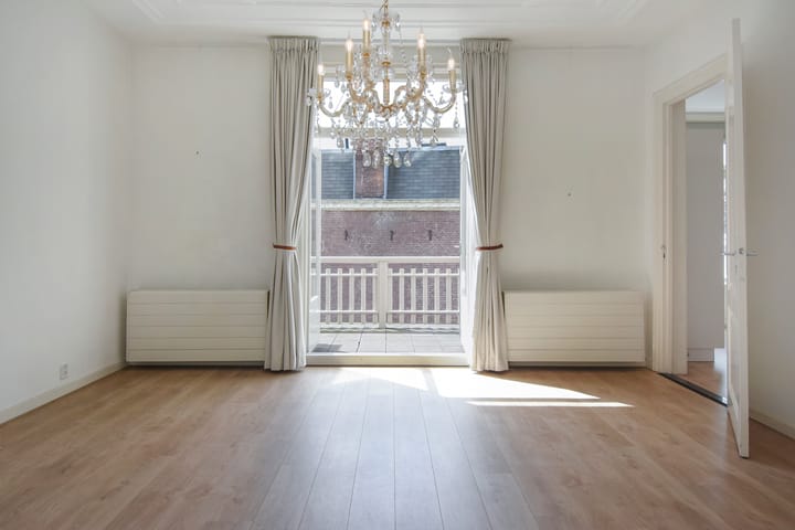 Foto 22 van Koningin Emmakade 183-B