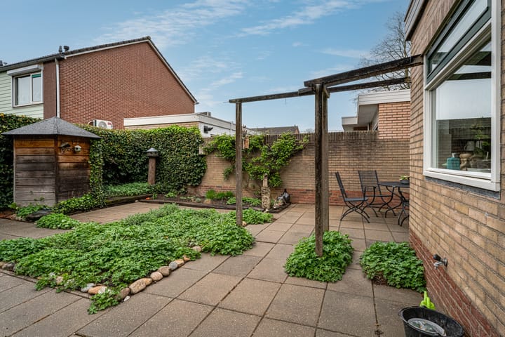 Foto 17 van Brahmsstraat 12