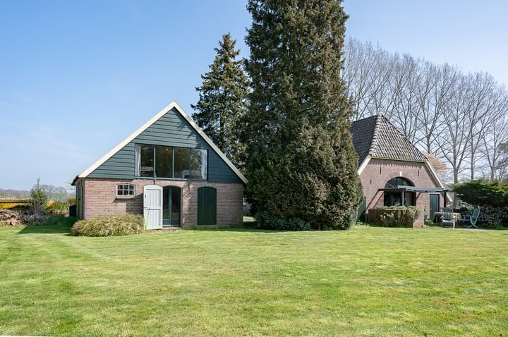 Foto 12 van Wiersserbroekweg 2