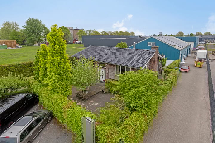 Uiterwaardenstraat 32