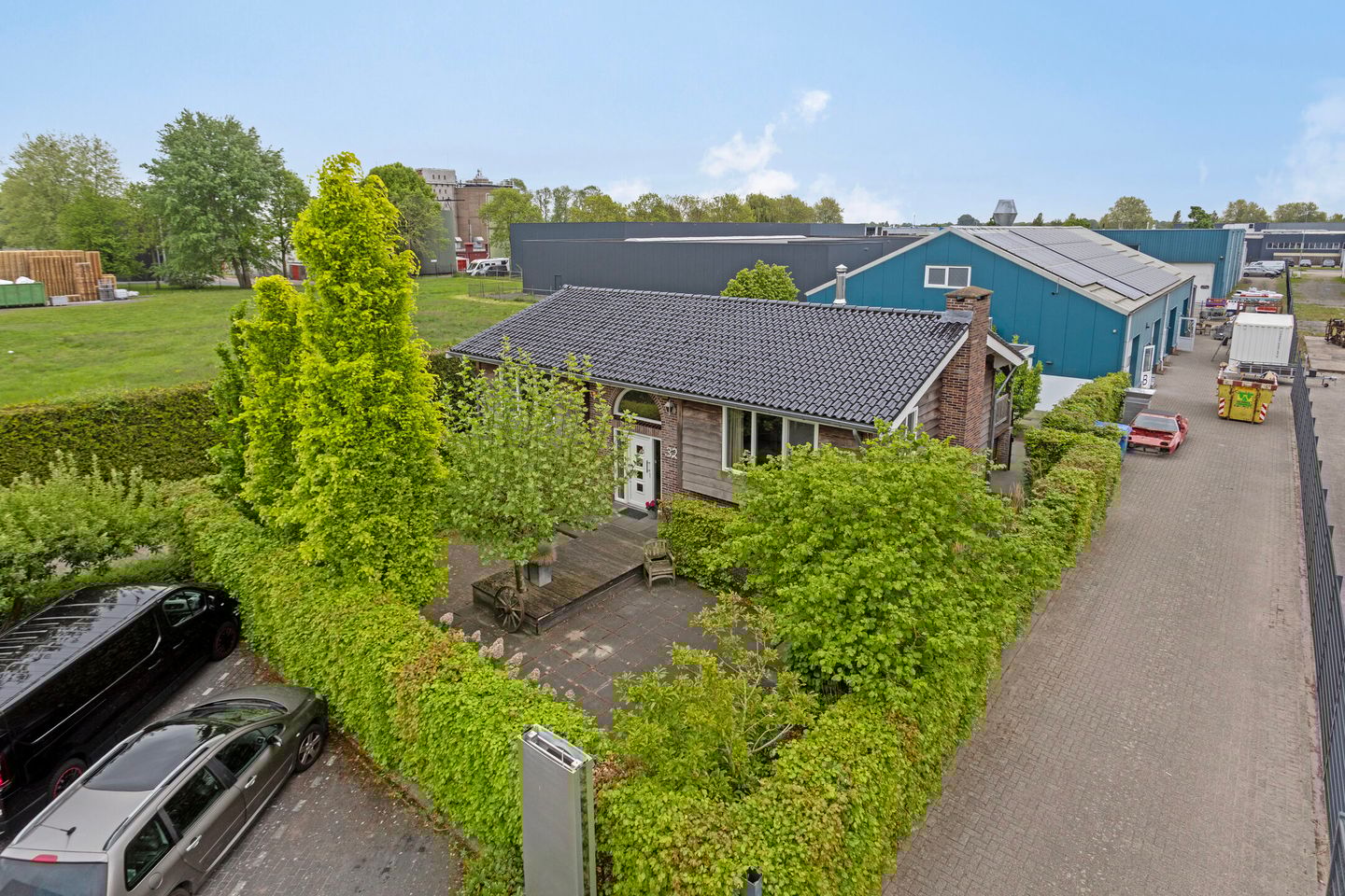 Bekijk foto 1 van Uiterwaardenstraat 32