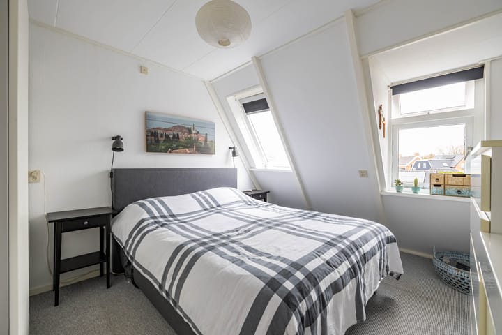 Photo 42 of Gaykingastraat 14