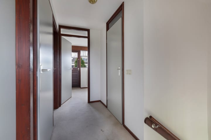 Photo 20 of S L Mansholtplein 23