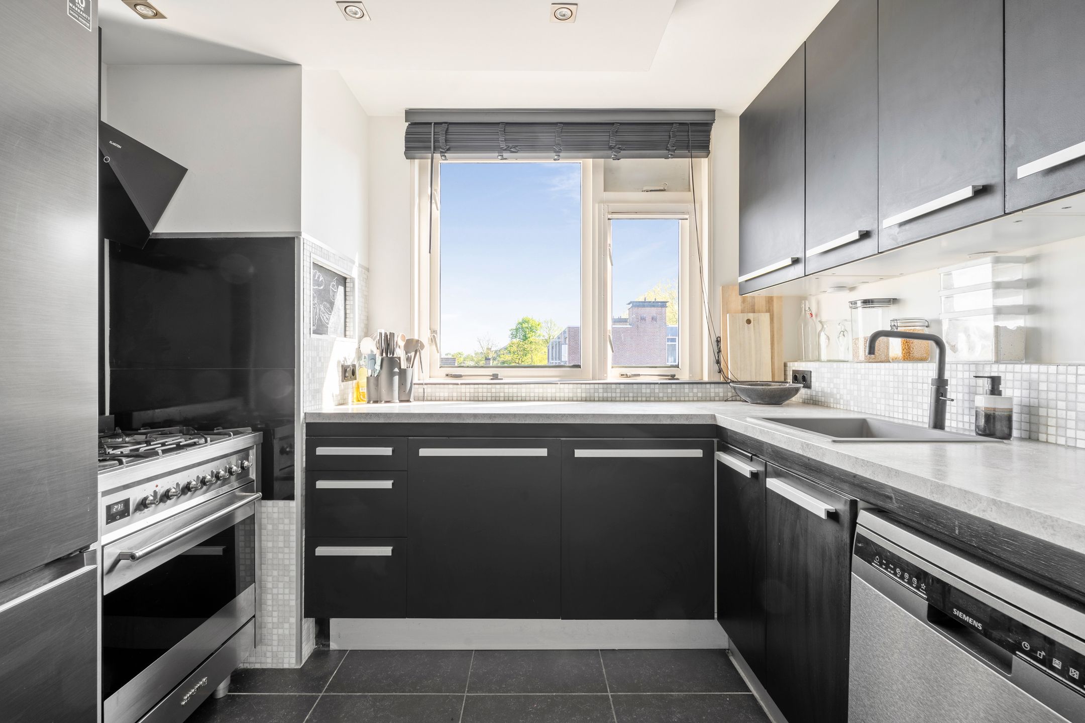 Foto 9 van Burgemeester Scholtensstraat 33