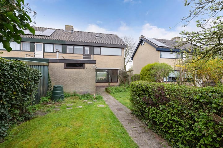 Photo 34 of S L Mansholtplein 23