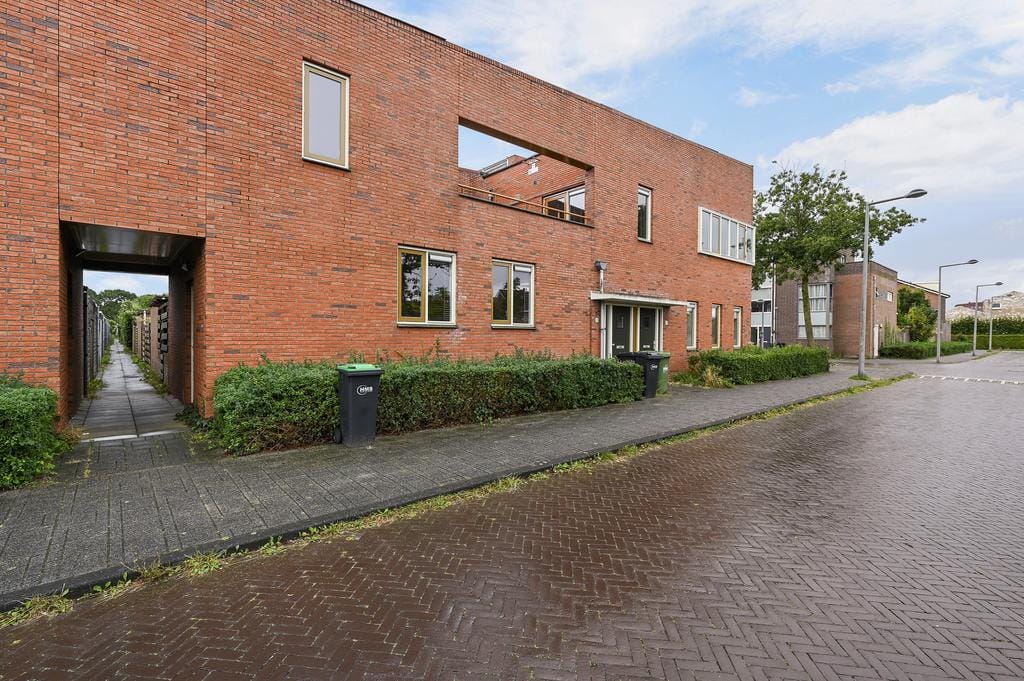 Photo 2 of Bergeendsingel 3