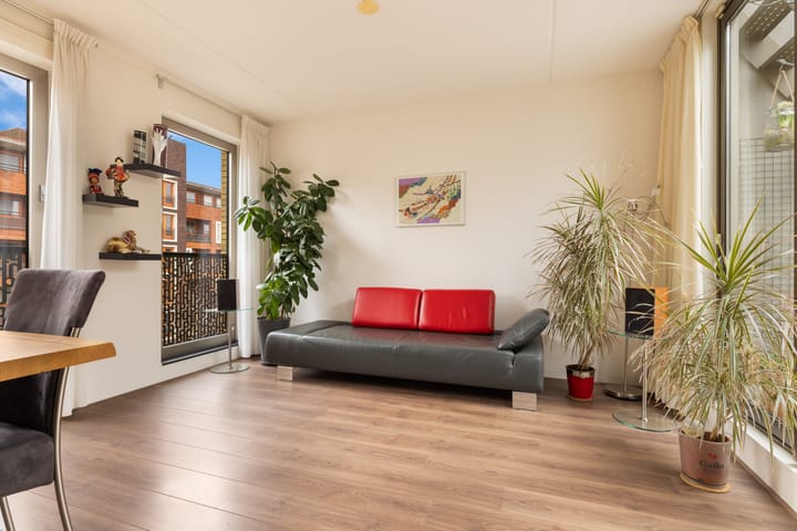 Foto 11 van Leeuwendalersweg 701