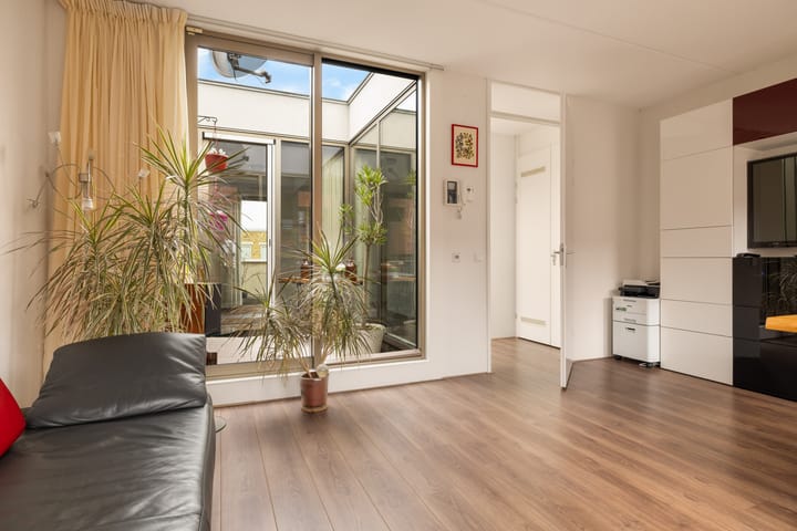 Foto 12 van Leeuwendalersweg 701