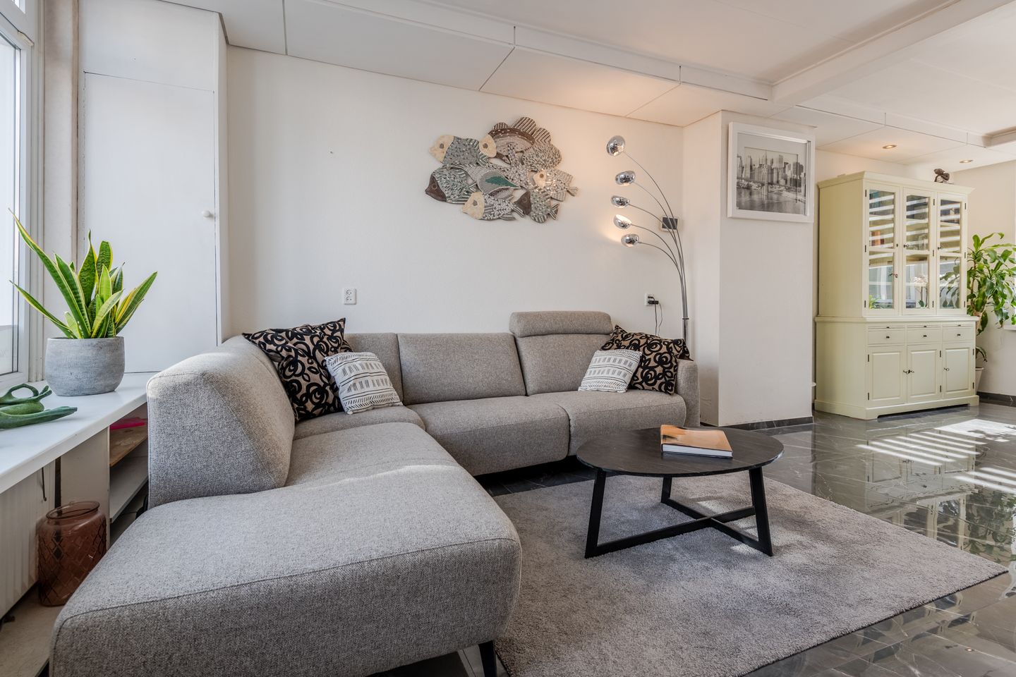 Foto 4 van van der Veldstraat 26