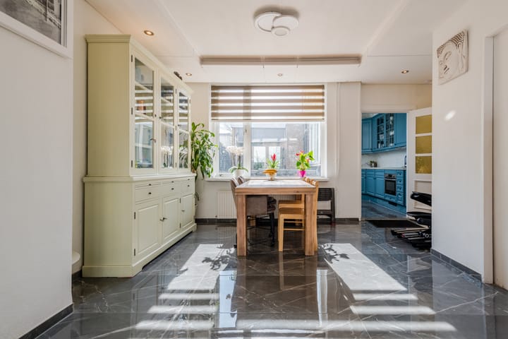 Foto 5 van van der Veldstraat 26