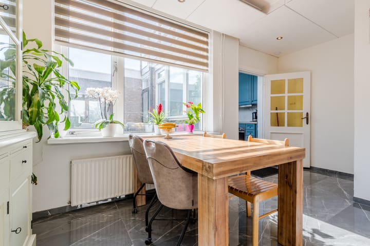 Foto 6 van van der Veldstraat 26