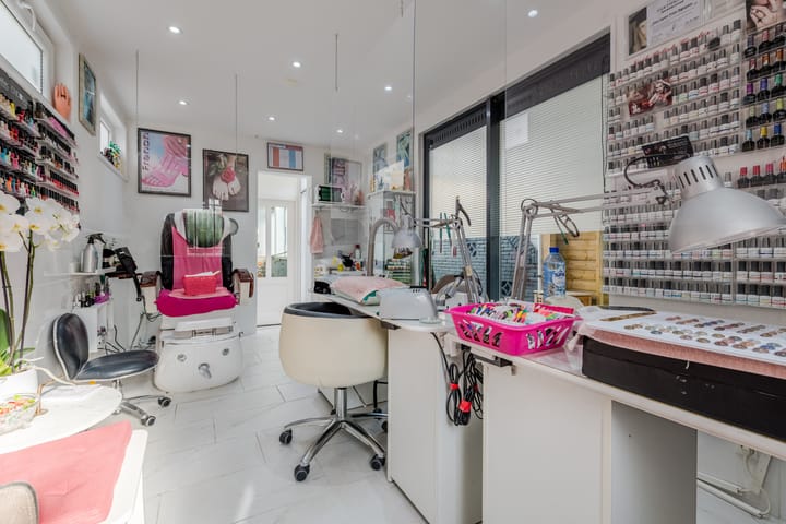 Foto 11 van van der Veldstraat 26