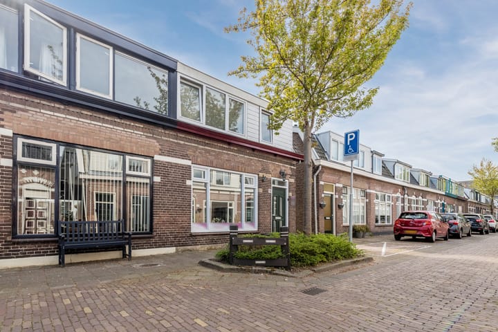 Foto 33 van van der Veldstraat 26