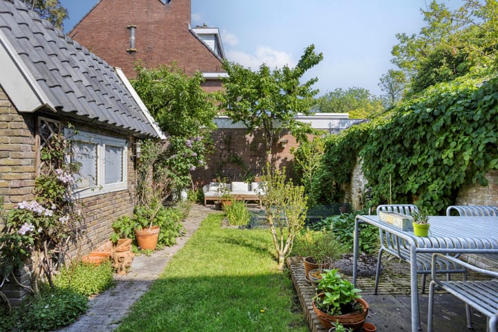 Foto 2 van Louise de Colignylaan 4