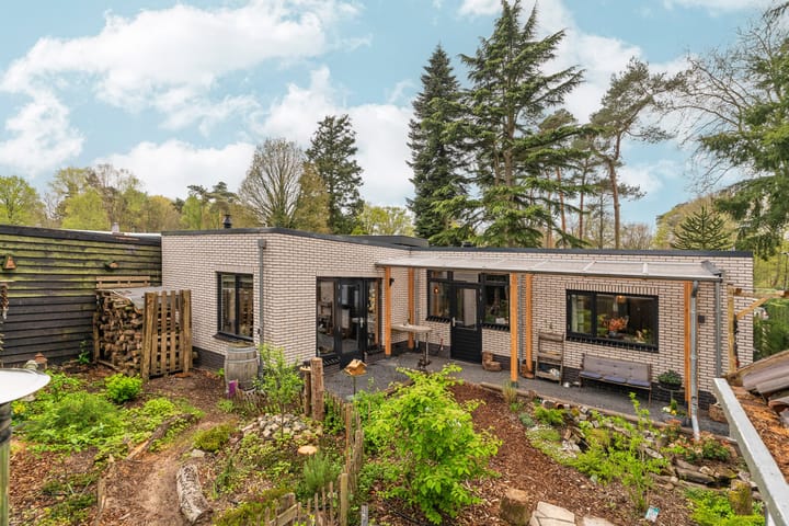 Foto 6 van Bilderdijklaan 6