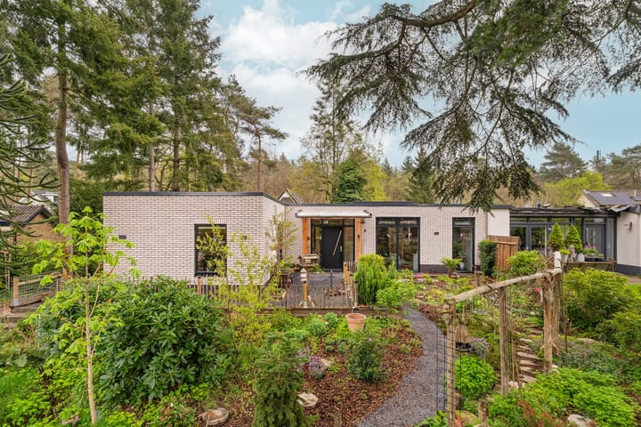 Foto 9 van Bilderdijklaan 6