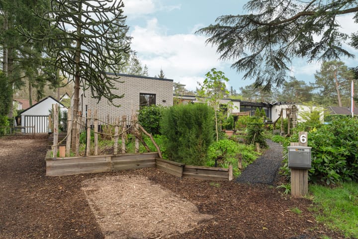 Foto 10 van Bilderdijklaan 6