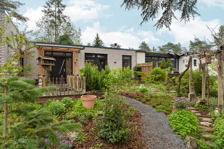 Foto 11 van Bilderdijklaan 6