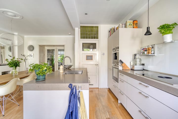 Photo 16 of Louise de Colignylaan 4