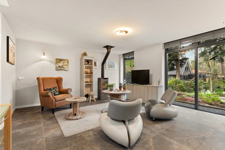 Foto 16 van Bilderdijklaan 6