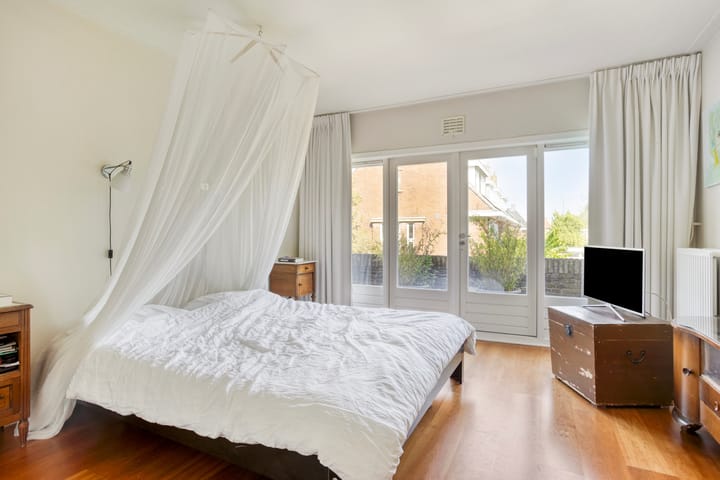 Photo 21 of Louise de Colignylaan 4