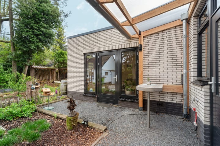 Foto 40 van Bilderdijklaan 6