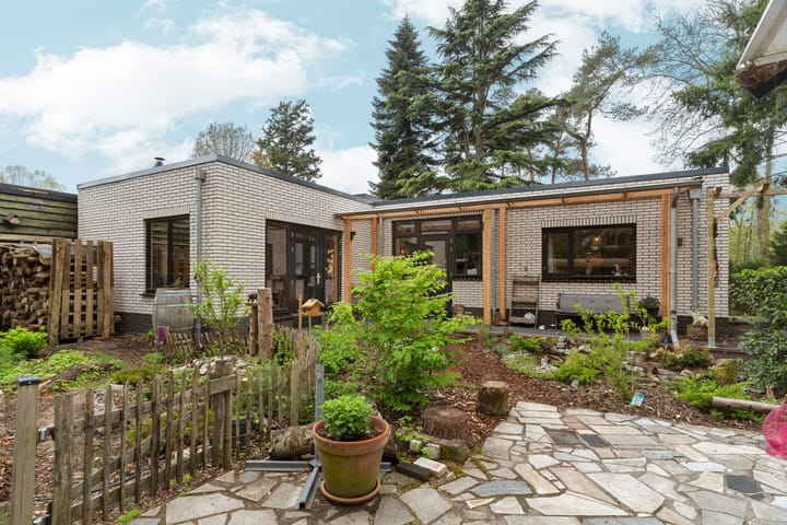 Foto 45 van Bilderdijklaan 6