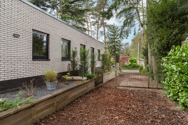 Foto 49 van Bilderdijklaan 6